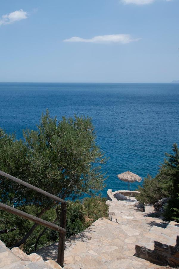 Villa Aiolos: Above The Sea, Within Agios Nikolaos 외부 사진